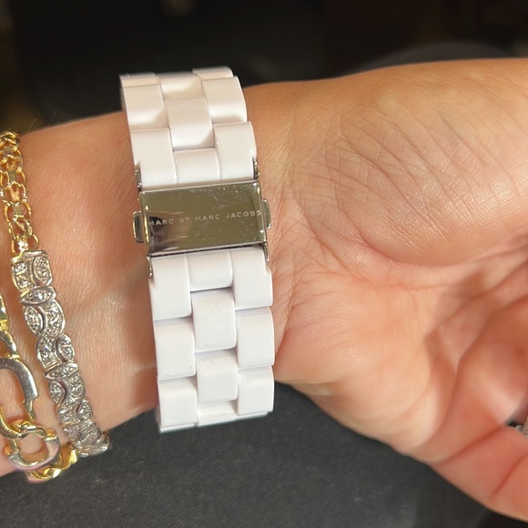 Marc by Marc Jacobs watch - Picture 2 of 3